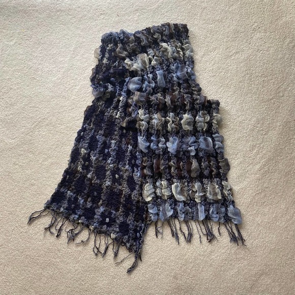 Blue White Grey‎ Puffy Gauzy Fabric  Decorative Scarf - Picture 1 of 8